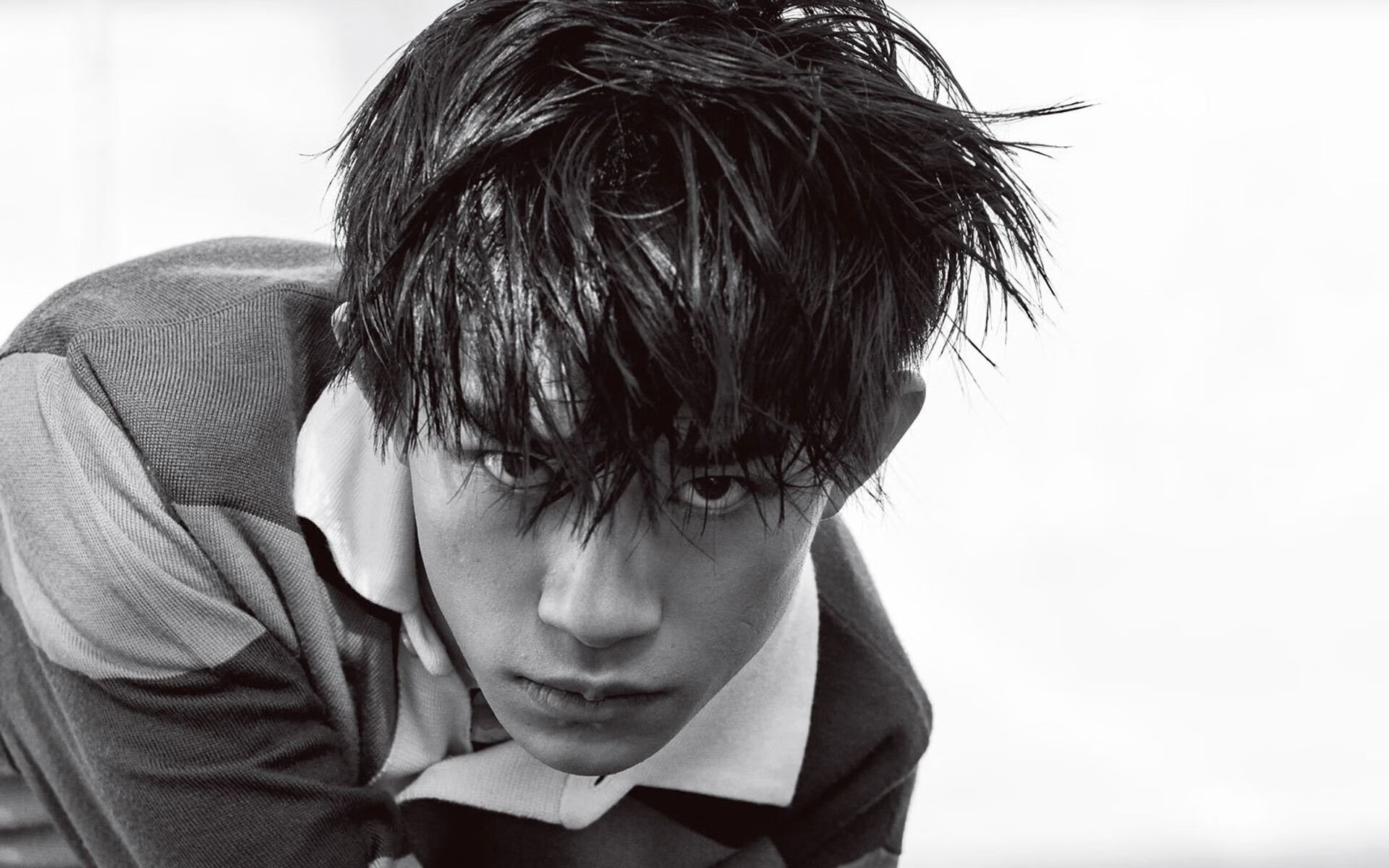 从挫败到荣耀:逆境中的车手奋斗史